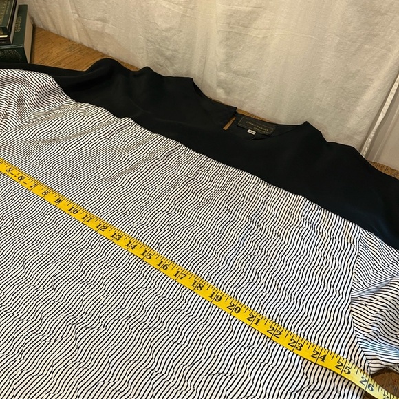 🖤 LEMIRE-GAGNIER CRÉATION – Black & Pearly White Graphic Tunic – Size M - Picture 10 of 11